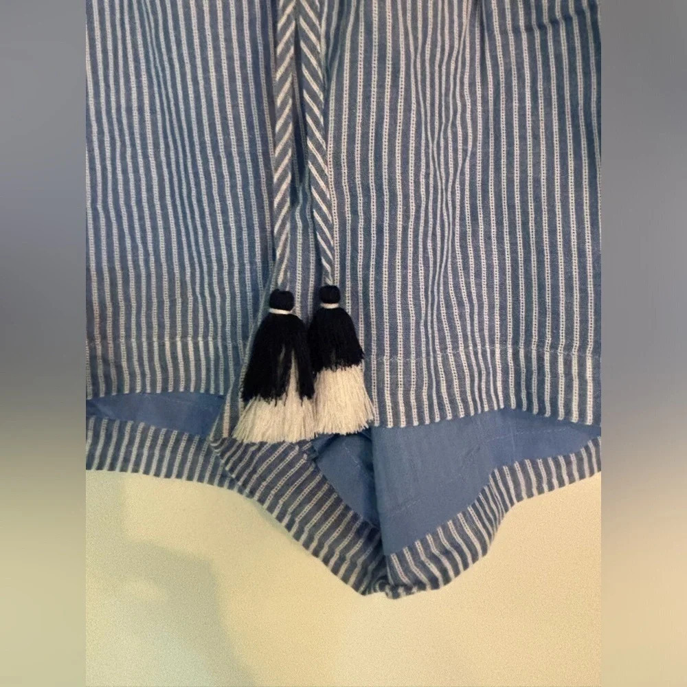 Vineyard Vines Womens pinstripe Pull On Embroidered Fully lined tassel shorts Sm - Picture 2 of 7